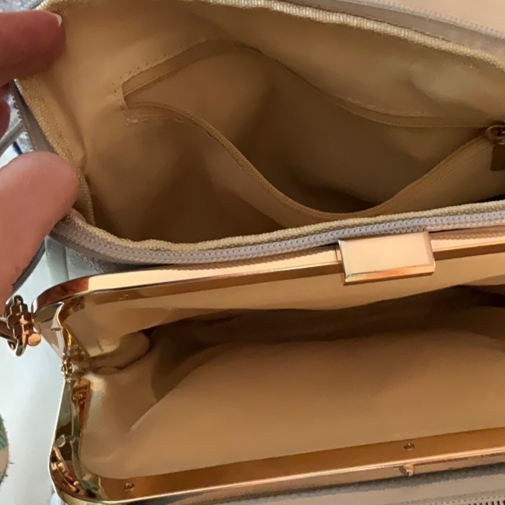 Shoulder bag - Picture 6 of 7